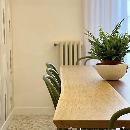 Interno Sei 4*