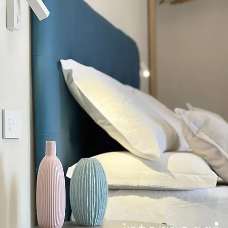 Interno Sei Oda ve Kahvaltı Agropoli