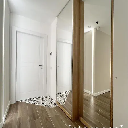 ベッド・アンド・ブレックファスト Interno Sei 4*