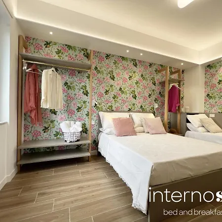 Interno Sei 4*