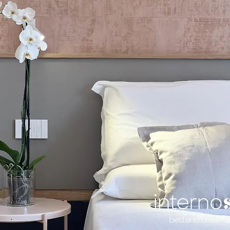 Interno Sei アグローポリ