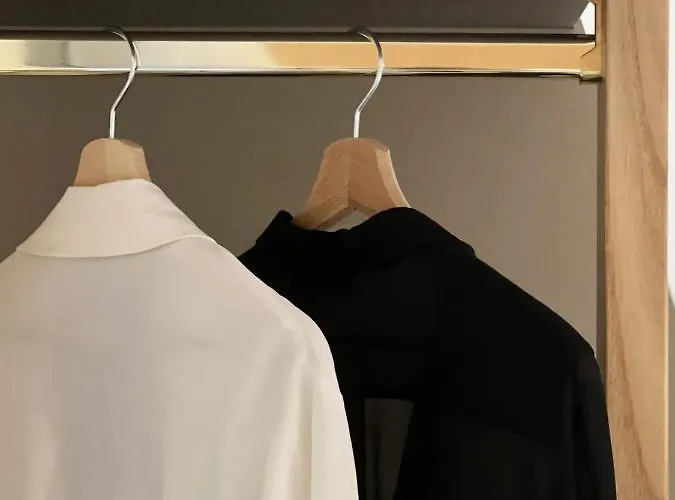 فندق مبيت وإفطار Interno Sei أغروبولي