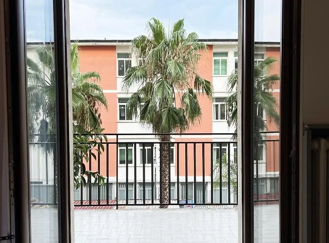 Interno Sei أغروبولي