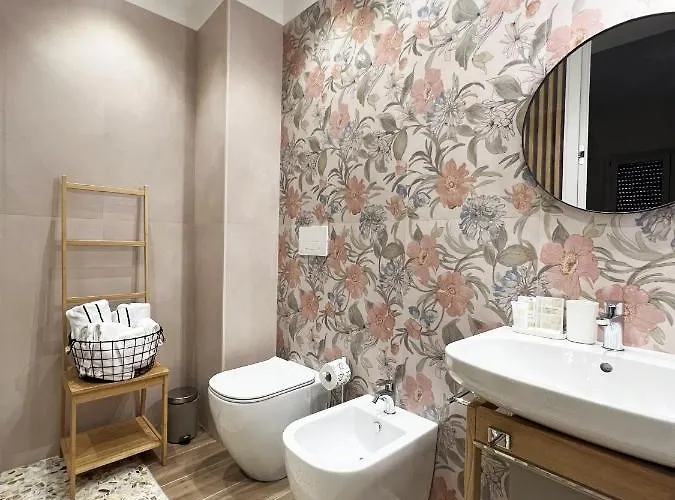 Interno Sei فندق مبيت وإفطار أغروبولي