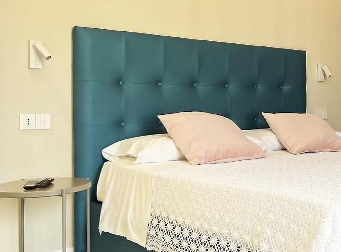 Interno Sei أغروبولي