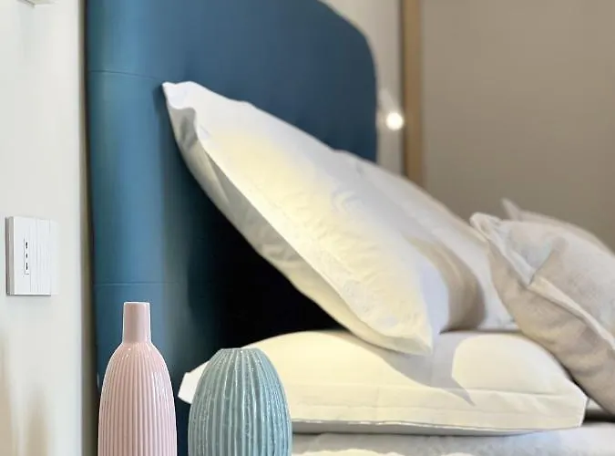 Interno Sei فندق مبيت وإفطار أغروبولي